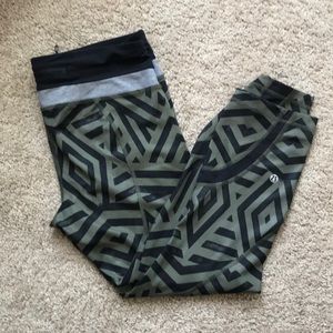 Lululemon workout pant